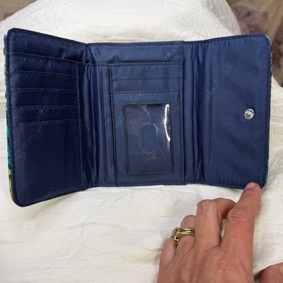 Vera Bradley Women's Wallet Ruthem And Blues Green & Blue - Picture 2 of 9